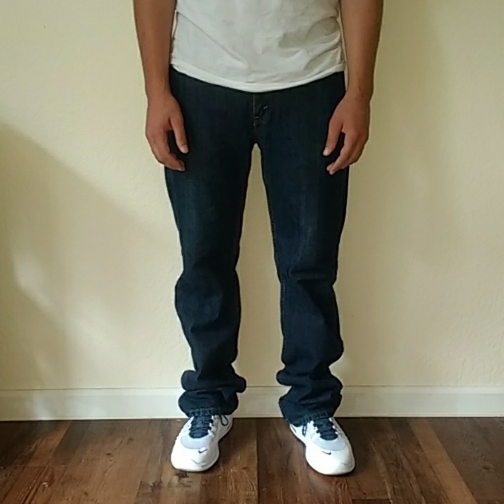 Levi Jean's